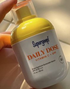 supergoop vitamin c serum glow glass skin Supergoop Daily Dose, Best Spf, I Am Pretty, Makeup And Beauty Blog, Photography Products, Try It