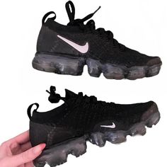 Nike Black Vapor Maxes In Perfect Condition. I’ve Only Worn These A Few Times. Shoes Nike Black, Vapor Max, Shoes Nike, Nike Black, Black Nikes, Womens Shoes Sneakers, Nike Shoes, Nike Women, Shoes Sneakers