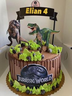 Cake Designs Dinosaur, Dinosaur Chocolate Cake, Jurassic Park Wallpaper, Dinosaur Cake Ideas, Dinosaur Theme Cake