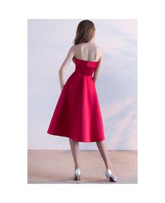 Get 10% off now! Buy strapless burgundy satin tea length party dress simple at cheap price online. Free stable shipping and pro custom service since 2009. Evening Strapless Dress For Banquet, Satin A-line Strapless Dress For Banquet, Solid Color Bridesmaid Dress For Party, Solid Color Satin Midi Dress For Prom, Red Satin Strapless Dress For Prom, Knee-length Strapless Dress For Prom, Satin Party Midi Dress, Satin Midi Bridesmaid Dress For Evening, Satin Midi Dress For Banquet