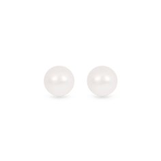 Medium Pearl Earrings Unique Ear Piercings, Stone And Strand, One And Done, Multiple Earrings, Expensive Taste, Jewelry Styles, Earrings Stone, Ear Cuff Earings, New Jewelry