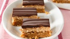 Peanut Butter Bars Recipe, Butter Desserts, Dreamy Desserts, Peanut Butter Candy, Butter Bars, Peanut Butter Cookie, Peanut Butter Filling, Peanut Butter Bars, Butter Cookie