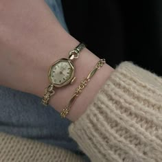 Aesthetic Vintage Watch, Vintage Watches For Women, Women Vintage Watch, Womens Vintage Watch, Vintage Wrist Watch Women, Vintage Watches Aesthetic, Vintage Jewelry Aesthetic, Vintage Watch Women