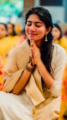 Sai Pallavi Sai Pallavi Hd Images Wallpaper, Saipallavi Images Hd, Sai Pallavi Saree, Sister Marriage, Saree Images, Power Star, Wedding Look