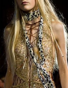 Boho Rocker Chic, Boho Rocker, Indie Sleaze, Fashion Articles, Model Aesthetic, Rocker Chic, Rock Chic, Bohemian Chic