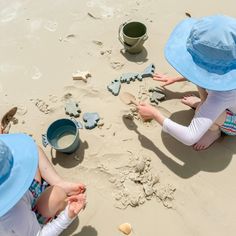 Fly high & dig deep with our Brayden silicone beach toys - where adventure takes flight & creativity dogs deep! Fun for the beach, sandbox, or even the sensory table. All of the pieces are soft & flexible, yet incredibly durable non-toxic, food grade silicone. No more worries about cracked toys or the toxins or plastic. Plus, they're dishwasher safe, so cleanup is a breeze! Each set includes: 1 bucket, 1 small shovel, 4 sand molds & an organic cotton storage bag - Non-Toxic - BPA Free - Phthalat Beach Bucket, Sensory Table, Beach Toys, Water Toys, Fly High, Dig Deep, Gift Bundles, Sandbox, Bath Toys