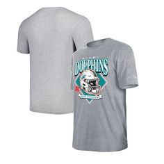 The Men's New Era Gray Miami Dolphins Team Logo T-Shirt is a must-have for any devoted Miami Dolphins fan. With its classic crew neck and screen print graphics, this T-shirt proudly displays your unwavering support for the Miami Dolphins. The woven jock tag adds a touch of authenticity, making it the perfect way to represent your favorite NFL team. Miami Dolphins, Nfl Teams, Football Fans, Signature Logo, Logo T Shirt, Screen Print, Cotton Shorts, Tshirt Logo, Dolphins