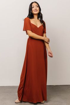 Our cute maxi dress is made of lightweight chiffon material and comes in our navy color. This dress has a smocked back bodice and a sweetheart neckline. Romantic Maxi Dress, Sage Bridesmaid Dresses, Cute Maxi Dress, Maxi Dress Designs, Baltic Born, Engagement Outfits, Dress Dusty, Maxi Dress Navy, Chiffon Material