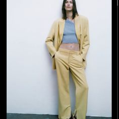 High-Waisted Pants With Front Pockets And Back Welt Pockets. Vents At Hem. Front Zip And Metal Hook Closure. Mustard Suit, Color Palette Outfit, Soft Summer Color Palette, Checked Pants, Soft Summer Colors, Zara Jumpsuit, Summer Color Palette, Floral Print Pants, Style Inspiration Spring