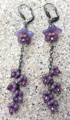 Glass Flower Earrings, Spring Garden Wedding, Fairy Festival, Long Chain Earrings, Festival Earrings, Chain Earring, Lilac Lavender, Retro Jewelry, Garden Jewelry