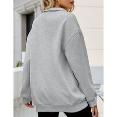 Light Gray Zipper-up Fleece Pullover Sweatshirt Gray Long Sleeve Fleece Top, Gray Long Sleeve Plain Sweatshirt, Sporty Long Sleeve Plain Sweatshirt, Heather Grey Fleece Sweater With Ribbed Cuffs, Gray Fleece Long Sleeve Sweatshirt, Gray Long Sleeve Fleece Sweatshirt, Plain Long Sleeve Fleece Sweatshirt, Oversized Heather Grey Long Sleeve Sweatshirt, Oversized Heather Grey Sweatshirt