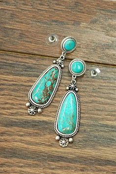 Turquoise Jewelry Outfit, Turquoise Stone Earrings, Turquoise Jewellery, Silver Jewelry Accessories, Natural Turquoise Stone, Real Turquoise, American Turquoise, Heart Brooch, Southwestern Jewelry