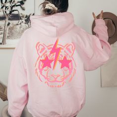 Preppy Hoodie Preppy Sweatshirt Lightning Bolt Hoodie Preppy - Etsy Preppy Hoodie, Adrette Outfits, Vsco Hoodie, Preppy Sweatshirts, Tiger Hoodie, Preppy Clothes, Preppy Pink, Aesthetic Hoodie, Casual Preppy Outfits