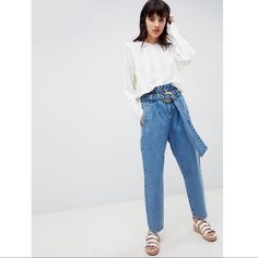 Asos Design Paper Bag Waist Detail Jeans In Mid Blue Wash W/ Belt Detail Department: Women’s Size: W24 L32 Condition: New With Tags Paperbag Jeans, Blue And White Outfits, Paper Bag Jeans, How To Wear Sneakers, Asos Jeans, 90s Outfit, Design Paper, Random Ideas, Best Running Shoes