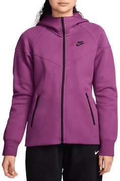 Nike's premium, smooth-on-both-sides fleece feels warmer and softer than ever, while keeping the same lightweight build you love. The future of fleece starts here. Fit & Design: Standard fit: easy and traditional Fits large; we recommend ordering a size down Zippered pockets provide quick storage for keys, phone and cold hands Dropped shoulder seams create a relaxed feel Paneled hood Full-length zipper Zippered pockets Womens Athletic Outfits, Women's Sportswear, Cold Hands, Tech Fleece, Athletic Apparel, Athletic Outfits, Sportswear Women, Full Zip Hoodie, Nike Sportswear