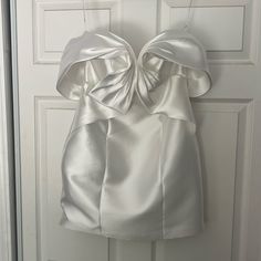 Great Condition. Worn Once For Welcome Party For My Wedding. Not Altered. Size Small. Fits True To Size. Retails For $220. Dressy Satin Wedding Gown, Dressy Satin Evening Dress For Wedding, Formal White Satin Strapless Dress, Chic Silk Evening Dress For Wedding, Elegant Silk Mini Dress For Wedding, Elegant White Satin Strapless Dress, Glamorous White Satin Evening Dress, Elegant Sleeveless Satin Wedding Dress, Elegant Silk Wedding Dress With Fitted Bodice