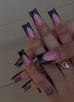 Black Acrylic Nails, Long Acrylic Nail Designs, Girly Acrylic Nails, Long Square Acrylic Nails, Unique Acrylic Nails, Bling Acrylic Nails, Acrylic Nails Coffin Short