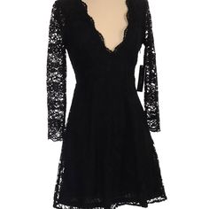 65% Nylon, 35% Cotton 3/4 Sleeve V-Neck Mini Silhouette Solid Embroidered Detail Black Short Size S - Sizing Chart 27" Chest, 32" Length Fitted New With Tags L1 Dreamy Dress, Cocktail Party Dress, Lace Sleeves, Sizing Chart, Black Shorts, Cocktail Party, Party Dress, Mini Dress, Womens Dresses