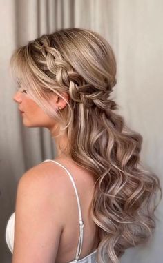 Wedding Hair Half, Bridesmaid Hair Makeup, Braid Hairstyle, Social Art, Long Hair Wedding Styles, Prom Hairstyles For Long Hair, Wedding Hair Inspiration, Hair Braiding, Wedding Hair Down