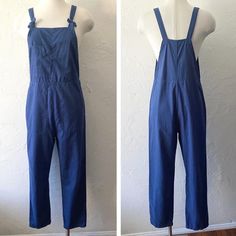 RVCA combed cotton overalls with nice big pockets and adjustable tie straps. Super soft.  Tagged XS, would fit a small also. Across waist 33" hip 39" inseam 26.5" Shown here on a small mannequin with bust 34" waist 24" hip 34" Navy Blue Overalls, Small Mannequin, Womens Overalls, Cotton Overalls, Blue Overalls, Big Pockets, Overalls Women, Combed Cotton, Bleu Marine