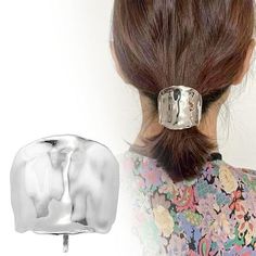 Ponytail Holder Hair Clips Metal High Ponytail Cuff Hair Barrettes Ponytail Cuff Decorative Strong Hold French Fine Hair Jaw Clips Accessories For Women Girl Features: This French curved ponytail holder hair clips can not help you modify your hairstyle to make your hairstyle more distinctive; the design is unique, fashion exquisite These ponytail holders are made of high-quality alloy metal, firm and lightweight, reusable Tie a low ponytail with an elastic band and hang the hair cuff's own hook 2nd Day Hair, Fishtail Hairstyles, Decorative Hair Clips, Cherry Hair, Small Hair Clips, Hair Cuffs, Crystal Hair Accessories, Rhinestone Hair Clip