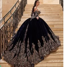 I Bought This Dress For 1499 And Wore It Once, It Is Brand New, The Sizing Details Are On The Third Picture If Need Any Help Please Dm Me. Quinceanera Dresses Emerald, Quinceanera Dresses Emerald Green, Emerald Green Quinceanera Dresses, Emerald Green Quinceanera, Champagne Quinceanera, Champagne Quinceanera Dresses, Quinceanera Dresses Mexican, Blue Quinceanera Dresses, Purple Quinceanera