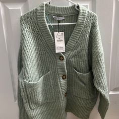 Zara Oversized Mint/Teal Cardigan Size Small Nwt Sage Cardigan, Lime Green Sweater, Gold Cardigan, Teal Cardigan, Cropped Cardigan Sweater, Floral Cardigan, Soft Cardigan, Open Knit Cardigan, Zara Sweater