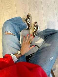 Spring fit 🐆 leopard print adidas sneakers, blue baggy jeans, red sweater #springoutfitsforwomen Red Sneakers Outfit, Blue Baggy Jeans, Leopard Jeans, Leopard Print Sneakers, Bar Outfit, Leopard Sneakers, Spring Couture