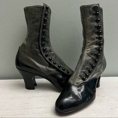 An Amazing Victorian Vintage Boot By Peters Shoe Co, In Amazing Condition For Their Age, Do Not Appear To Ever Been Worn! * These Were Most Likes A Floor Model As They Do Not Show Much If Any Wear Despite Being From The Likely 1920s * The Craftmanship On These Boots Is Just Remarkable, I Don't Want To Say They Don't Make Em Like They Used To.....But.....They Don't! * While It Would Be Amazing If You Have A Tiny Enough Foot To Wear These, They Would Be Best As A Display Otherwise * Gorgeous Leather Exterior With 14 Buttons Up To The Top * Patent Leather Capped Toe And Heel Area * Stacked Wood Stacked Curved Heel * Canvas Lined Interior * Unable To Find Direct Translation For Stamped Size, Pl Victorian Style Boots, 20s Shoes, Flapper Shoes, Fashion Thoughts, Victorian Shoes, Victorian Boots, Victorian Vintage, Gorgeous Leather, Be Amazing