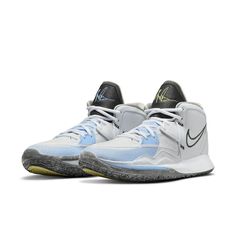 Are you looking for the perfect pair of shoes to show off your Kyrie Irving fandom? Look no further than Nike Kyrie Infinity Smoke & Mirrors, now available at KICKS CREW. Whether you’re a weekend streetballer or a pro athlete, these shoes make a bold statement while still offering unbeatable performance features with an expansive style menu. Put yourself ahead of the game with this newest colorway and experience high-end cushioning technology designed specifically for high-energy play in any sit High Top Nike Volleyball Shoes, White Volleyball Shoes, Vball Shoes, Vb Shoes, Nike Kyrie Infinity, Kyrie Infinity, Nike Volleyball Shoes, High Top Nike, Hoop Shoes