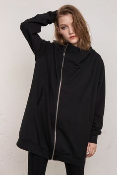 Just get in to this black cosy hoodie! Modern and perfect for those 'nothing to wear days' Composition- Cotton 100% Model is 175cm height Size S - M - L - XL Care Machine Wash Cold / 30 degree Hand Wash Cold Dry cleaning Cool iron If you have any questions about the dress,my policy,shipping and so on please convo me,i will be happy to answer all of them! Thank you for visiting my shop. To see more dresses click the link --->> https://www.etsy.com/shop/DIDRESS All parcels will be claimed lo Black Sweatshirt With Adjustable Hood And Long Sleeves, Black Long Sleeve Sweatshirt With Adjustable Hood, Black Hoodie With Adjustable Hood, Black Fleece Hoodie For Fall, Black Double-lined Hood Sweatshirt For Winter, Black Oversized Crew Neck Hoodie, Black Hoodie For Winter, Oversized Black Hoodie With Crew Neck, Black Oversized Hooded Sweatshirt