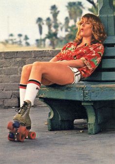 Disco Outfits, 70s Mode, Roller Skates Vintage