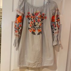 Nwot Light Gray Cotton Dress With Side Pockets. Embroidered Floral Design In Front And On Sleeves. Off Shoulder. People Dress, Print Shorts, Floral Print Shorts, Grey Cotton, Free People Dresses, Free People Dress, Cotton Dress, Cotton Dresses, Printed Shorts