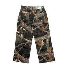 Straight loose fit pants. Screen printed RealTree Black canvas. 100% heavy cotton fabric. Zipper closure with Cold engraved on button. Tool pockets and hammer loop. Our carpenter pants blend workwear reliability with the trendy digital Realtree camo, ensuring comfort and durability. Male (182cm, 5'11"): L - Female (180cm, 5'10"): L Y2k Outfits Street Styles, Recycled Outfits, Cargo Pants Baggy, Tree Camping, Cold Culture, Streetwear Clothing Brand, Best Pants, Oversized Tees, Tracksuit Pants