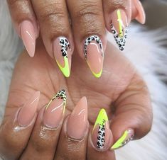 Abstract Nail, Fancy Nails Designs, Cute Nail Art Designs, Pointed Nails, Nice Nails, Dope Nail Designs, Pretty Nail Art Designs, Short Acrylic Nails Designs