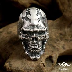 made by Dualflow dragon skull ring skull dragon scale tribal tattoo creature silver ring made in JAPAN if you want other ring gauge please contact us. Gothic Silver Skull Ring, Silver Punk Skull Ring, Silver Symbolic Skull Ring For Halloween, Symbolic Silver Skull Ring For Halloween, Unique Silver Skull Rings, Symbolic Engraved Skull Ring, Silver Skull Ring Punk Style, Silver Skull Ring In Punk Style, Unique Skull Ring Collectible