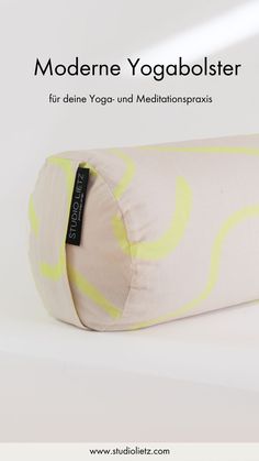 Schöne Yogabolster mit modernem Muster Yoga Bolster, Yin Yoga, Zipper Pulls, Yoga Meditation, Berlin, Meditation, Yoga, Zipper