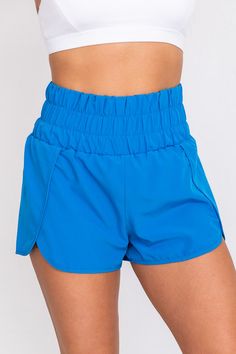 Errands To Run Blue High Waisted Athletic Shorts – Pink Lily Blue Workout Shorts, Athletic Shorts Outfit School, Workout Shorts Outfit, Athletic Shorts Outfit, Blue Athletic Shorts, Nike Collection, Cute Sporty Outfits, Jeans Models, Elle Woods