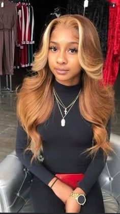 Honey Blonde Lace Front Wigs, 360 Lace Frontal Wig, Honey Blonde Hair, Frontal Hairstyles, Honey Hair, Brown Hair With Highlights, Frontal Wig