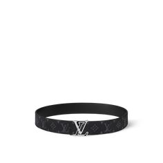 LOUIS VUITTON® - Lv Line 40mm Reversible Belt - Grey Fall Winter Essentials, Louis Vuitton Gifts, Trunk Bag, Reversible Belt, Monogram Bag, Louis Vuitton Official, Wallet Pouch, Fashion Jewelry Earrings, Wallet Chain