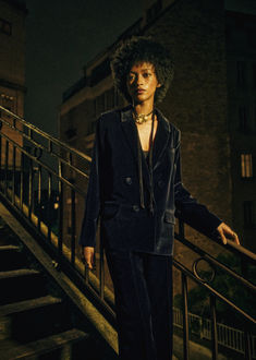 The Sézane Christie Jacket in navy velvet is a timeless double-breasted blazer designed to elevate your winter wardrobe. Featuring a single-welt chest pocket, two front flap pockets, buttoned cuffs, and a back slit, this fully lined piece combines sophistication with versatility. Pair it with tailored trousers for an evening event or over a midi dress for a chic daytime look. Check out our latest arrivals at sezane.com or via the app. Navy Velvet, Blazer Designs, Breasted Blazer, Double Breasted Blazer, Winter Wardrobe, Chest Pocket, Double Breasted, Midi Dress