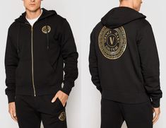 Versace JEANS COUTURE LOGO ZIP HOODIE Sweater Sweatshirt Jumper Jumper  SIZE : LARGE - BRAND NEW WITH TAGS - Model: 74GAIY01CF00Y - Make sure you get the best deal by comparing prices at  browse my shop   or Sign up for newsletter Shop. You can shop all your favorites brands in one place. Save us as favorite. Pret-à-porter outside the box, a synthesis of the endless artistic inspiration of the founder from whom it takes his name, Versace Jeans Couture is  an indelible mark in the history of fash True Religion Hoodie, History Of Fashion, Sweatshirt Model, Sweat Jacket, Hoodie Jumper, Hoodie Logo, Jacket Sweater, Sweater Jumper, Artistic Inspiration