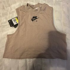 Nike Sports Bro Top In Brand New Condition Ribbed Crew Neck Sports Tank Top, Spring Sports Ribbed Tops, Ribbed Sports Tops For Summer, Ribbed Sports Tops For Spring, Sports Ribbed Cotton Tops, Ribbed Cotton Sports Tops, Casual Ribbed Tank Top For Sports, Casual Ribbed Workout Top, White Ribbed Tops For Streetwear