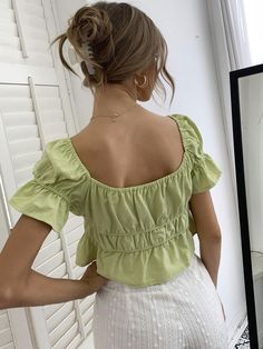 Exclusive for Women Clothing Chest Rope V neck Ruffle Short Top - Green - XL Chic Green Square Neck Top, Spring Ruffled Square Neck Crop Top, Trendy Ruffled Square Neck Crop Top, Chic Green Tops With Ruffled Collar, Elegant Green Crop Top For Spring, Ruffle Sleeves Blouses, Tie Front Blouse, Ruffle Shorts, Short Sleeve Cropped Top