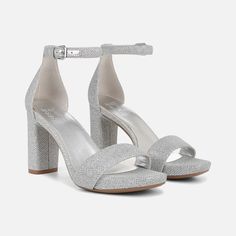 Naturalizer Joy Dress Sandal | Womens Sandals Modern Handbag, Joy Dress, Shoes Silver, Stylish Sandals, Famous Footwear, Silver Shoes, Dress Sandals, Platform Pumps, Metallic Leather