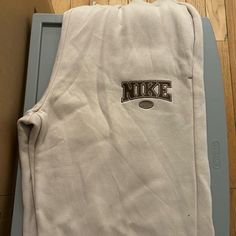 Comfy Wife Legs Sweatpants Beige Nike Cotton Bottoms, Nike Beige Cotton Bottoms, Nike Pants, Women's Nike, Nike Women, Pant Jumpsuit, Wide Leg, Sweatpants, Pants For Women