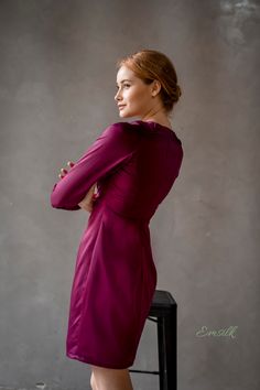 "This luxury exclusive design midi dress is perfect for any events outfit or casual work outfit. 100 % designed and handmade by Emsilk. I am pleased to offer your garments made to measure at no extra cost. All of my designs can be made in any colors that you see in my shop. Link to all colors in pure silk: https://www.etsy.com/shop/emsilkdesign?ref=seller-platform-mcnav&section_id=28483599 * Detail: - Boat neckline - Draped pencil style dress - Pleated detail on waist, shoulder - Fully lined Elegant Fitted Ruched Silk Dress, Elegant Purple Midi Dress For Party, Fitted Purple Midi Dress, Purple Fitted Midi Length Dress, Purple Fitted Midi Dress, Elegant Purple Bodycon Cocktail Dress, Elegant Purple Midi Dress For Evening, Elegant Fitted Purple Bodycon Dress, Purple Knee-length Bodycon Dress For Evening