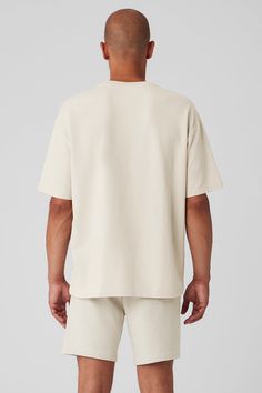 Think of the Double Take as a thicker, more substantial version of your favorite tee. The fit is a touch oversized (in a cool way, not a slouchy way) with slightly extended sleeves and a slightly extended hem. Wear it with baggy cargos, classic shorts or whenever you want to level up your look.