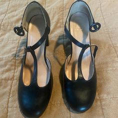 These Journey Collection Shoes Were Worn Once For A Gala And Then Never Used Again. They Are In Great Condition, Relatively Comfortable, With A Good Chunky High Heel. Would Be Great For 1930s-1940s Era Cosplay Or Work Great With Modern Styles! Evening Mary Janes With Ankle Strap And Removable Insole, Evening Mary Janes With Removable Insole And Ankle Strap, Black T-strap Heels For Spring, Black Mary Janes With Stacked Heel And Ankle Strap, Chic Party Mary Janes With Almond Toe, Mary Jane T-strap Heels With Buckle Closure, Party Mary Jane T-strap Heels, Chic Mary Janes For Party, Medium Width, Chic Party Mary Janes Medium Width