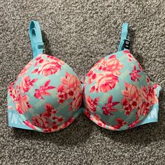 Never Been Worn, No Longer Fits. Super Push. Spring Floral Print Multicolor Bra, Purple Bralette, Multiway Bra, Victoria Secret Pink Bras, Vs Bras, Floral Bra, Sleep Wear, Pink Brand, Pink Camo